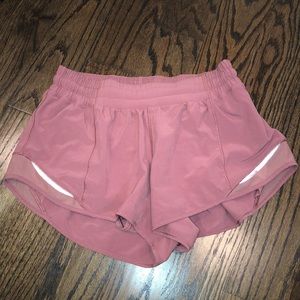 Pink Lululemon Hotty Hot Short II (2.5 in)